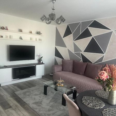 Magnific Apartment Oradea Ngoại thất bức ảnh