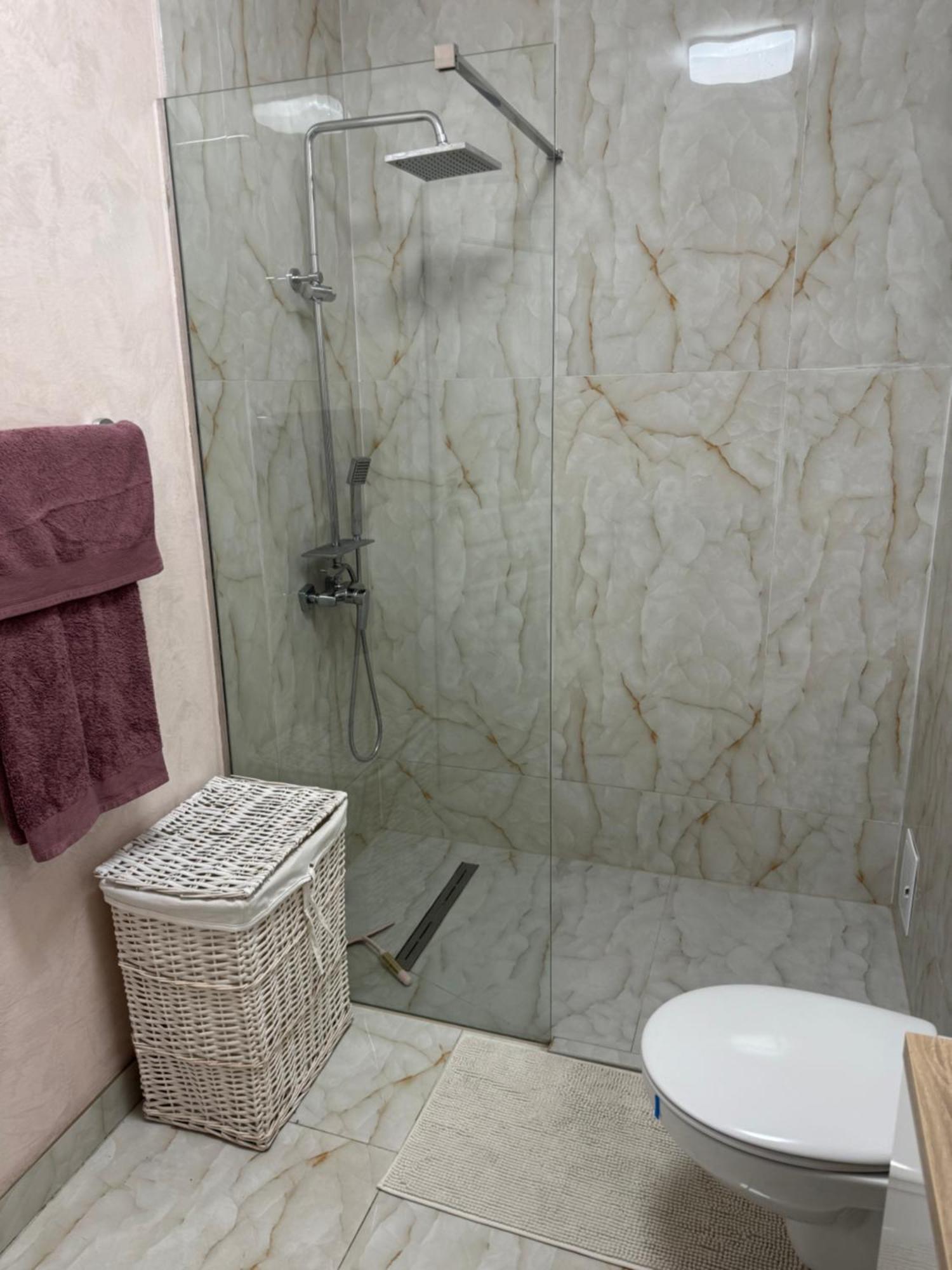 Magnific Apartment Oradea Ngoại thất bức ảnh